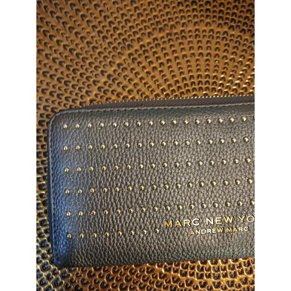 Andrew Marc New York Wallet - Picture 8 of 8